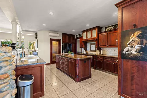 Kitchen - 2600 Highway 45, Melba, ID 83641 photo 4 of 5
