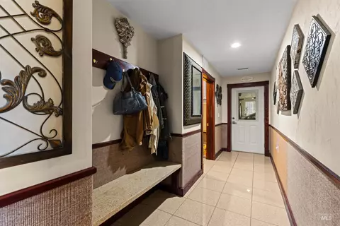 Entry Way - 2600 Highway 45, Melba, ID 83641 photo 2 of 3