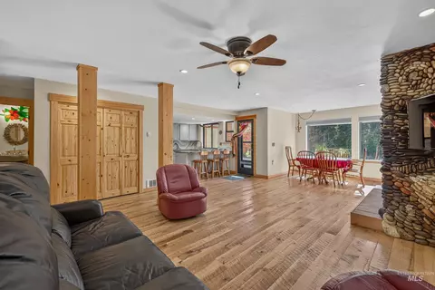 Living - 302 Mather Rd, Mccall, ID 83638 photo 1 of 1