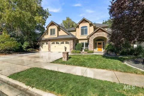1760 Expedition Dr, Meridian, ID 83646