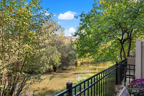 1953 S Wood Duck Ln, Boise, ID 83706