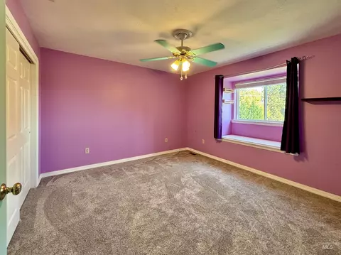 Bedroom - 1047 E 2700 S, Hagerman, ID 83332 photo 2 of 4