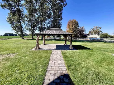 Exterior - 1047 E 2700 S, Hagerman, ID 83332 photo 8 of 11