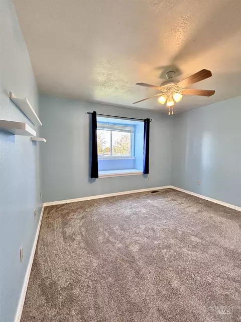 Other - 1047 E 2700 S, Hagerman, ID 83332 photo 8 of 11