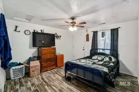 Bedroom - 110 N 7th St, Parma, ID 83660 photo 2 of 4