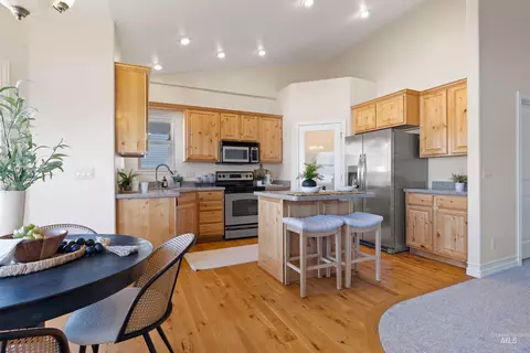 Kitchen - 2749 Longbow Dr, Twin Falls, ID 83301 photo 3 of 3