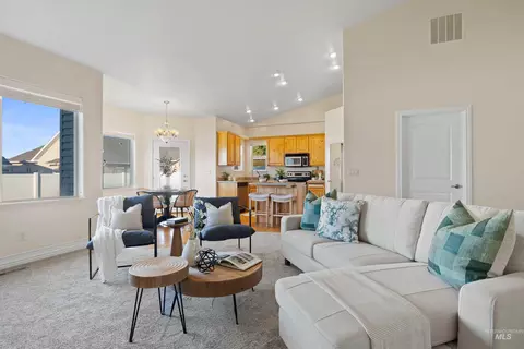 Living - 2749 Longbow Dr, Twin Falls, ID 83301 photo 1 of 1