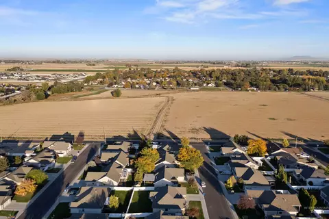 View/Area - 2749 Longbow Dr, Twin Falls, ID 83301 photo 2 of 6