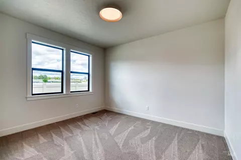 Bedroom - 856 N Nolina Ave, Eagle, ID 83616 photo 2 of 4