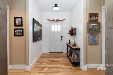 Entry Way - 26829 Harvey Rd, Caldwell, ID 83607 photo 1 of 1