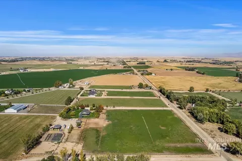 View/Area - 26829 Harvey Rd, Caldwell, ID 83607 photo 5 of 6