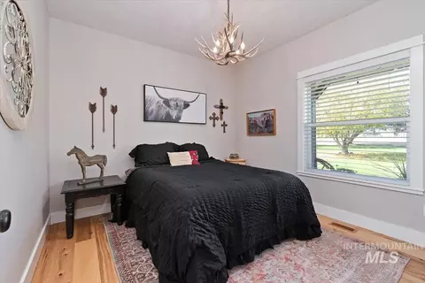 Bedroom - 26829 Harvey Rd, Caldwell, ID 83607 photo 3 of 4