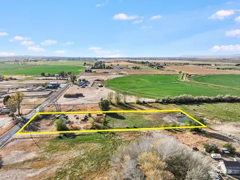 2228 E 1775 S, Gooding, ID 83330 photo 2