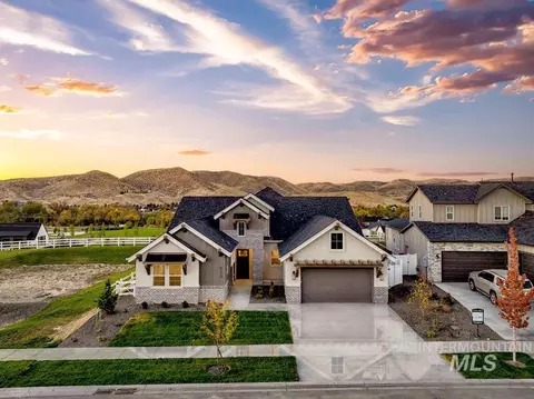 9320 W Sooty Grouse Ct, Garden City, ID 83714
