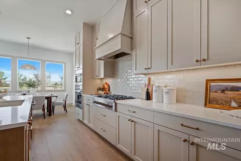 Kitchen - 2240 N Palaestra Ave, Eagle, ID 83616 photo 2 of 3