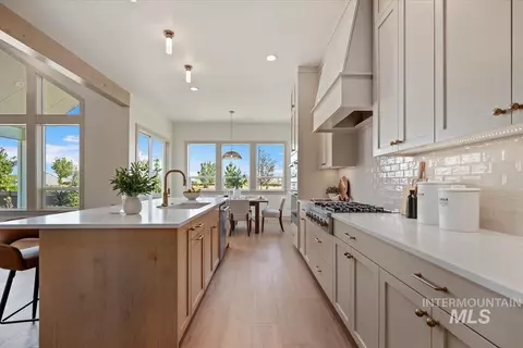 Kitchen - 2240 N Palaestra Ave, Eagle, ID 83616 photo 1 of 3