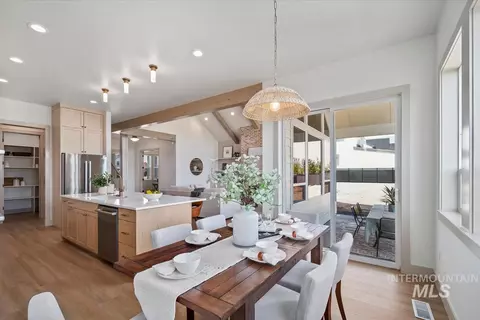 Dining - 2240 N Palaestra Ave, Eagle, ID 83616 photo 1 of 2