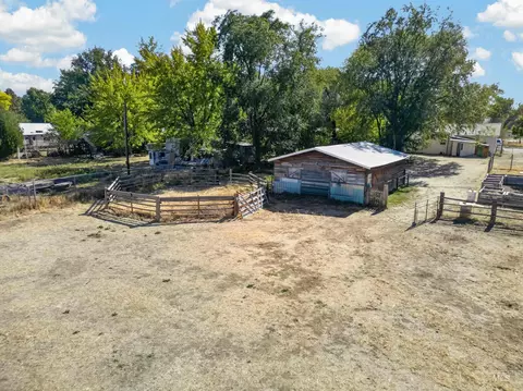 Exterior - 1124 W Galloway Ave, Weiser, ID 83672 photo 14 of 15