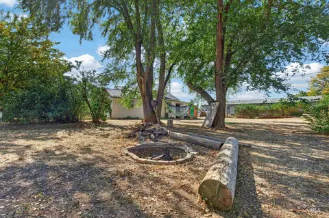 Exterior - 1124 W Galloway Ave, Weiser, ID 83672 photo 7 of 15
