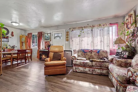 Living - 1618 Gingko St, Rupert, ID 83350 photo 1 of 1