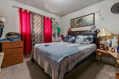 Bedroom - 1618 Gingko St, Rupert, ID 83350 photo 2 of 2