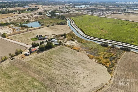 15520 Green Rd, Caldwell, ID 83607 photo 8