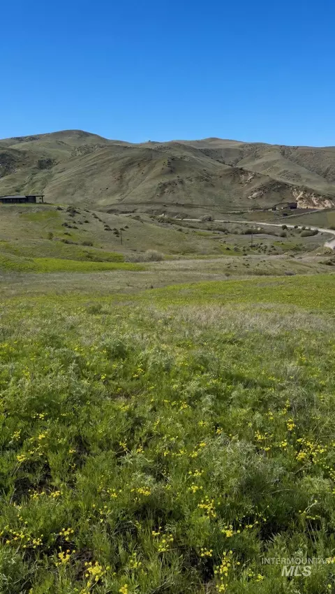 164 Summit Ridge Rd, Horseshoe Bend, ID 83629