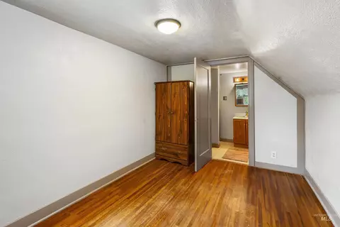 Bedroom - 1009 3rd St, Lewiston, ID 83501 photo 4 of 4