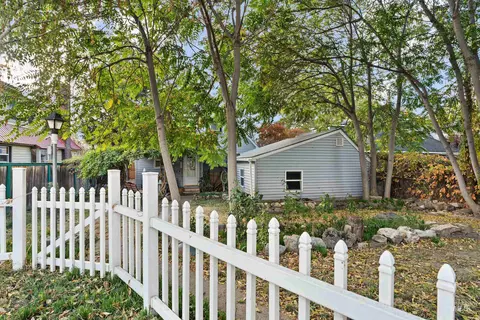 Exterior - 1009 3rd St, Lewiston, ID 83501 photo 13 of 15