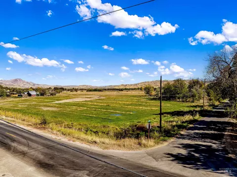 630 Cherry Ln, Emmett, ID 83617 photo 18