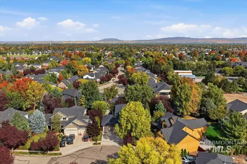 View/Area - 1148 E Redwall Ct, Meridian, ID 83646 photo 3 of 3
