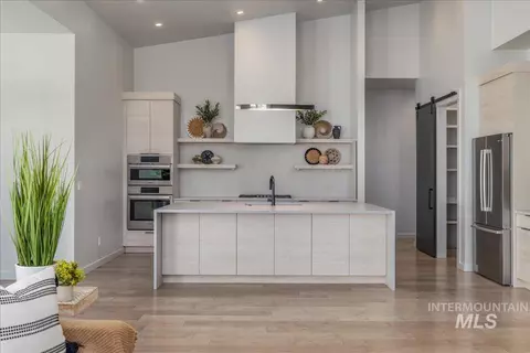 Kitchen - 372 N Taylor St, Eagle, ID 83616 photo 1 of 3