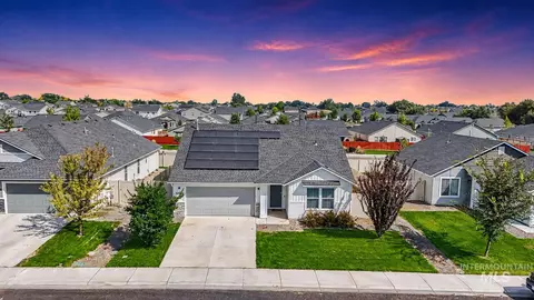 12786 Carkhill St, Caldwell, ID 83607