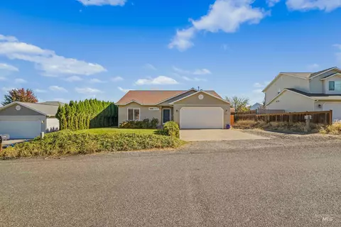 2675 27th St, Clarkston, WA 99403