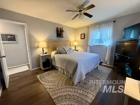 Bedroom - 503 E Galloway, Weiser, ID 83672 photo 2 of 5
