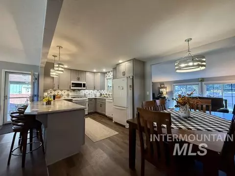 Kitchen - 503 E Galloway, Weiser, ID 83672 photo 2 of 3