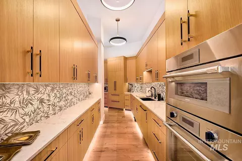 Kitchen - 21604 Trigger Ranch Ln, Star, ID 83669 photo 4 of 5