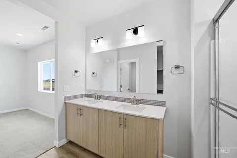 Bath - 618 N Palaestra Ave, Eagle, ID 83616 photo 3 of 3