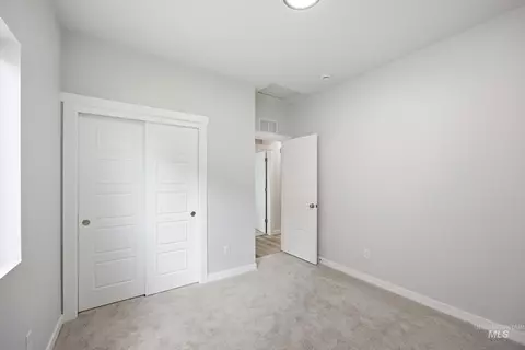 Bedroom - 618 N Palaestra Ave, Eagle, ID 83616 photo 4 of 7