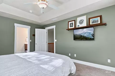 Bedroom - 1550 N Tadpole, Eagle, ID 83616 photo 3 of 8