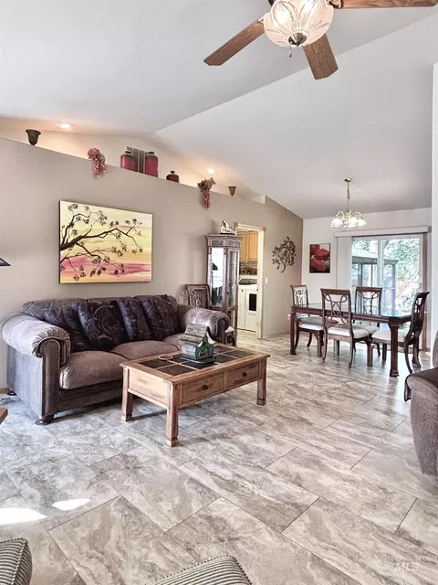 2731 E Northview Dr, Hagerman, ID 83332 photo 9