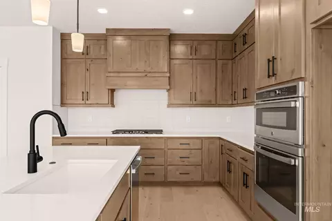 Kitchen - 741 E Bouquet Ct, Kuna, ID 83634 photo 7 of 7