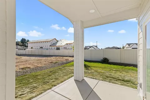 Exterior - 741 E Bouquet Ct, Kuna, ID 83634 photo 3 of 7
