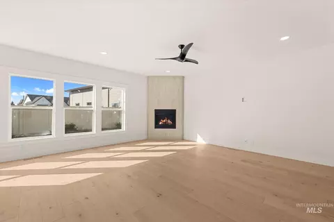 Living - 741 E Bouquet Ct, Kuna, ID 83634 photo 3 of 8