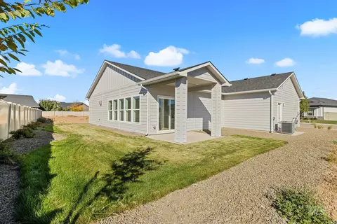 Exterior - 741 E Bouquet Ct, Kuna, ID 83634 photo 5 of 7