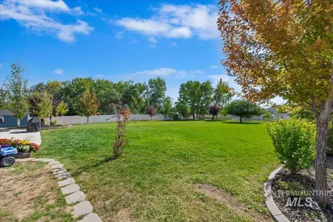 Exterior - 291 Explorer St, Middleton, ID 83644 photo 13 of 14