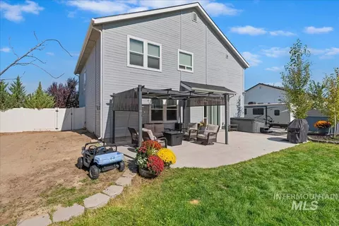 Exterior - 291 Explorer St, Middleton, ID 83644 photo 4 of 14