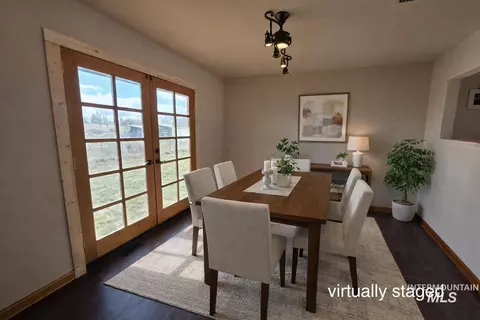 Dining - 221 Juniper St, Buhl, ID 83316 photo 2 of 2