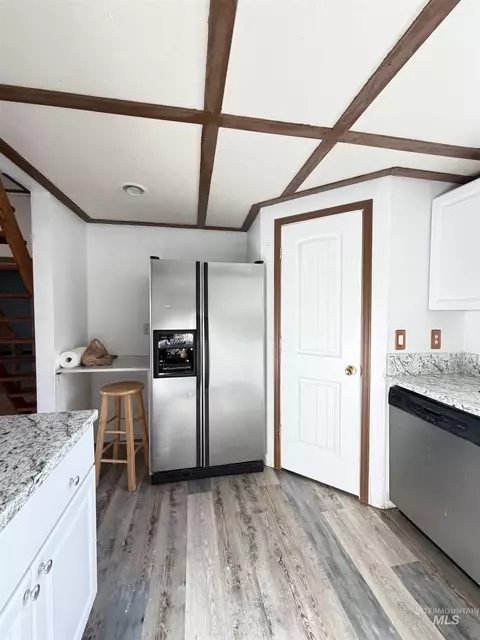 Kitchen - 131 Skyline Loop Rd, Kooskia, ID 83539 photo 2 of 4