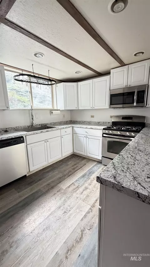 Kitchen - 131 Skyline Loop Rd, Kooskia, ID 83539 photo 1 of 4